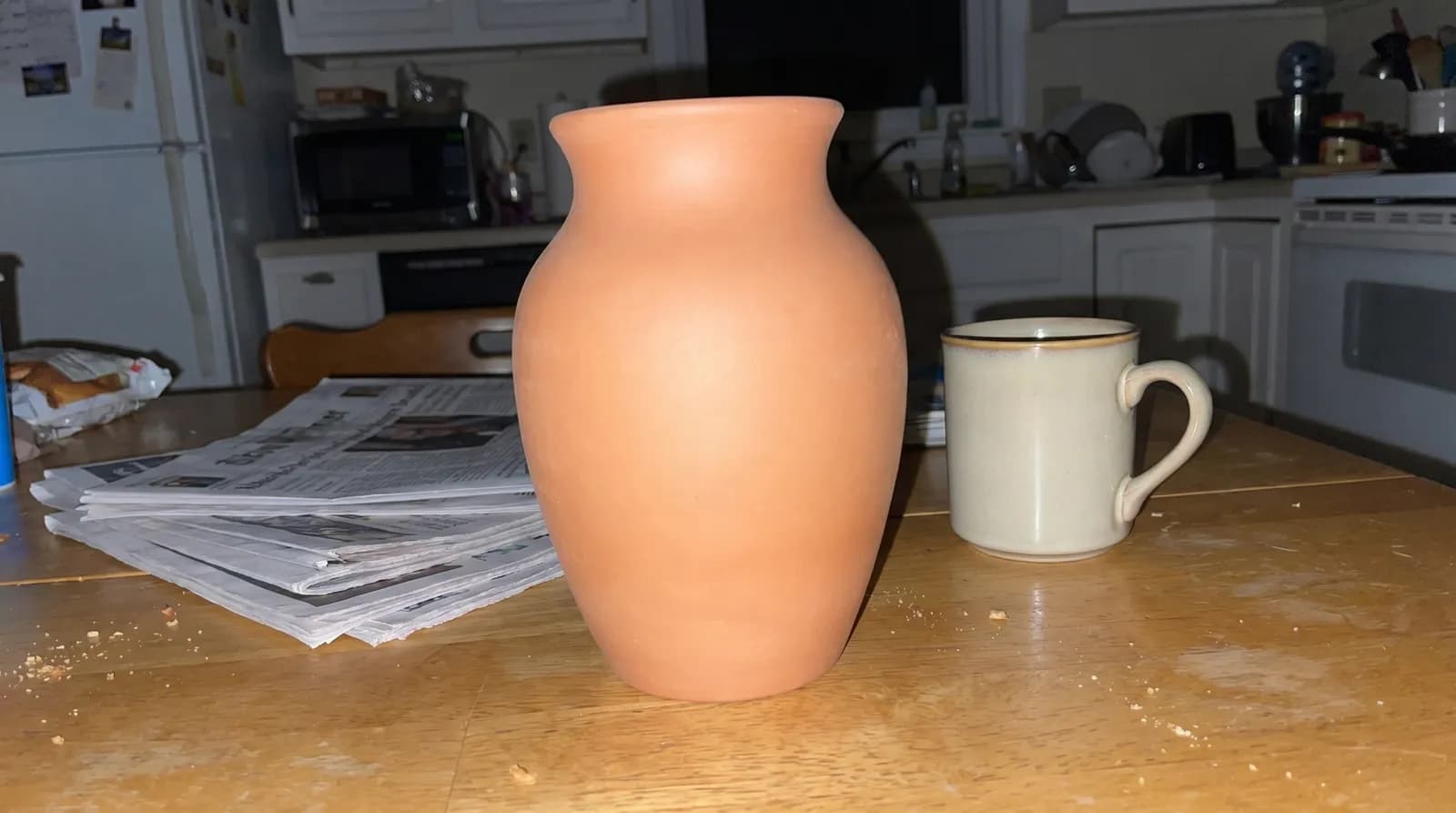 Vase — originalt mobilfoto før AI-transformation